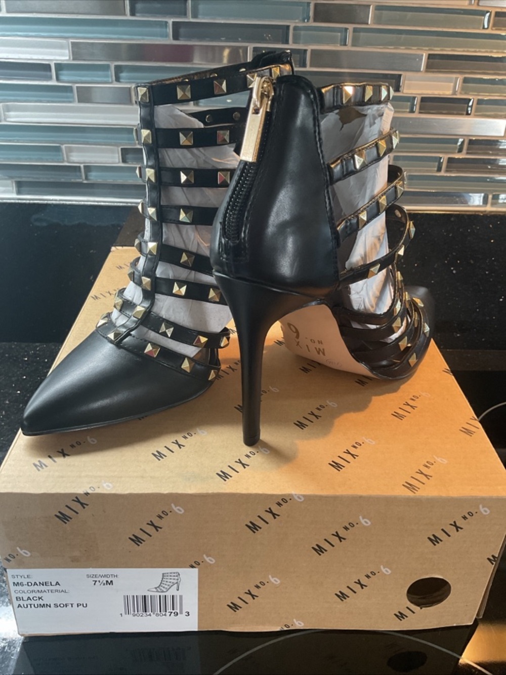 MIX No.6 Danela Black Leather Studded Embellished Stiletto Heel Pumps Size 7.5 - Picture 7 of 9